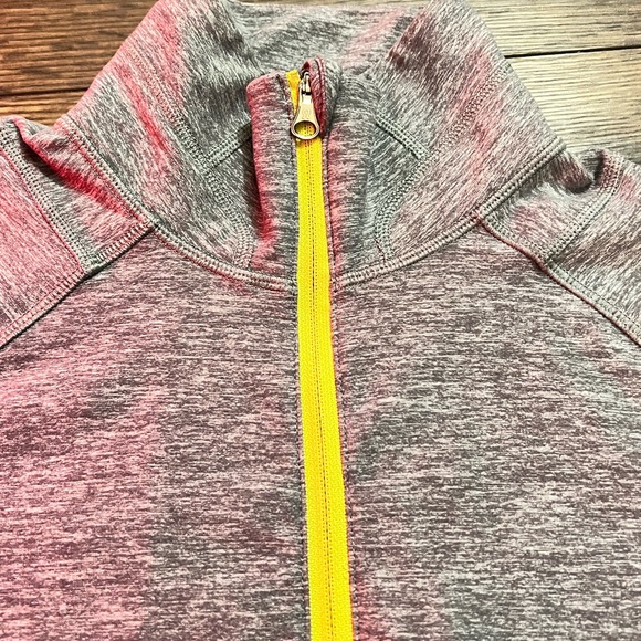 Lululemon Race Your Pace 1/2 Zip Sz 8 - Picture 4 of 7